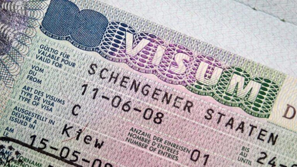 The Importance of Visa Services for International Job Seekers